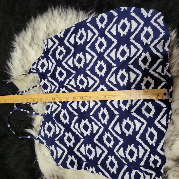 WOMENS OUTFIT  ANA SHORTS W/LACE PRINT S- 12  BL/WH NO BOUNDARIES TANK L 11-13 J - Picture 3 of 9